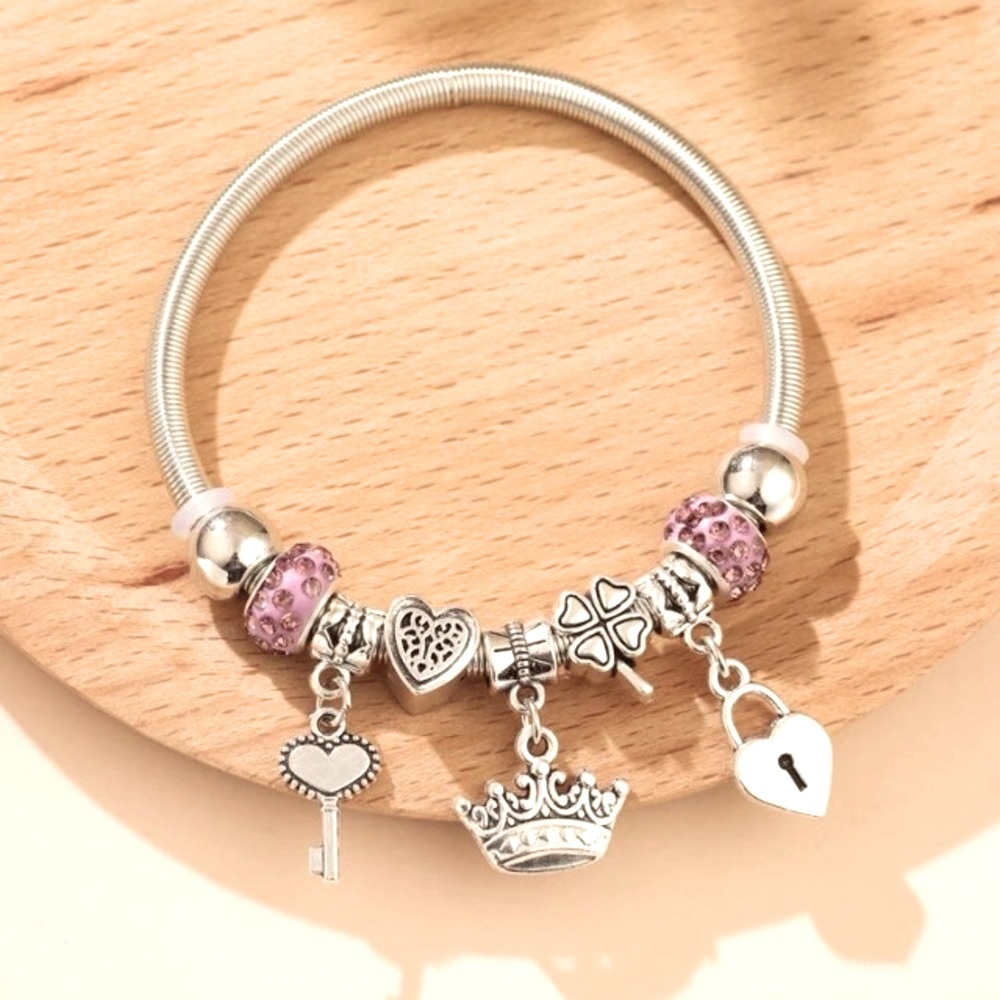 ‼️RE-STOCK‼️🗝🔒👑 Key-Lock-Crown Charm Stretch Bangle Bracelet NWT
